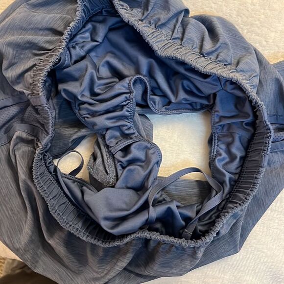 NIKE Dri Fit Running Shorts - Size Large - Picture 5 of 7